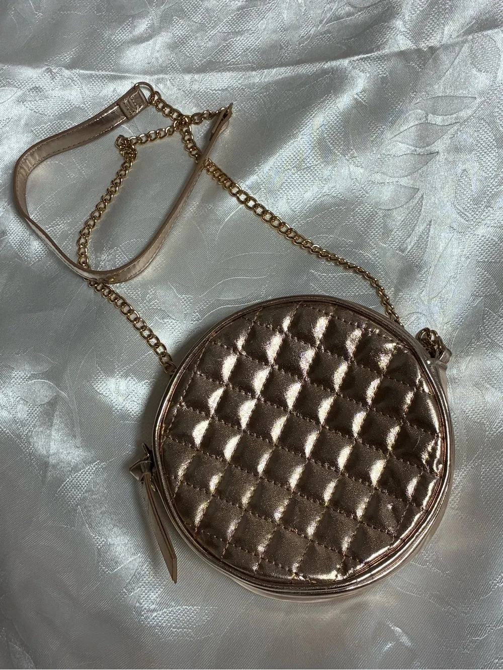 Quilted Metallic Round Crossbody Bag - Rose Gold